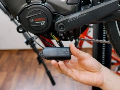 Kako zamenjati baterijo za električno kolo Bosch: vodnik po-korakih-